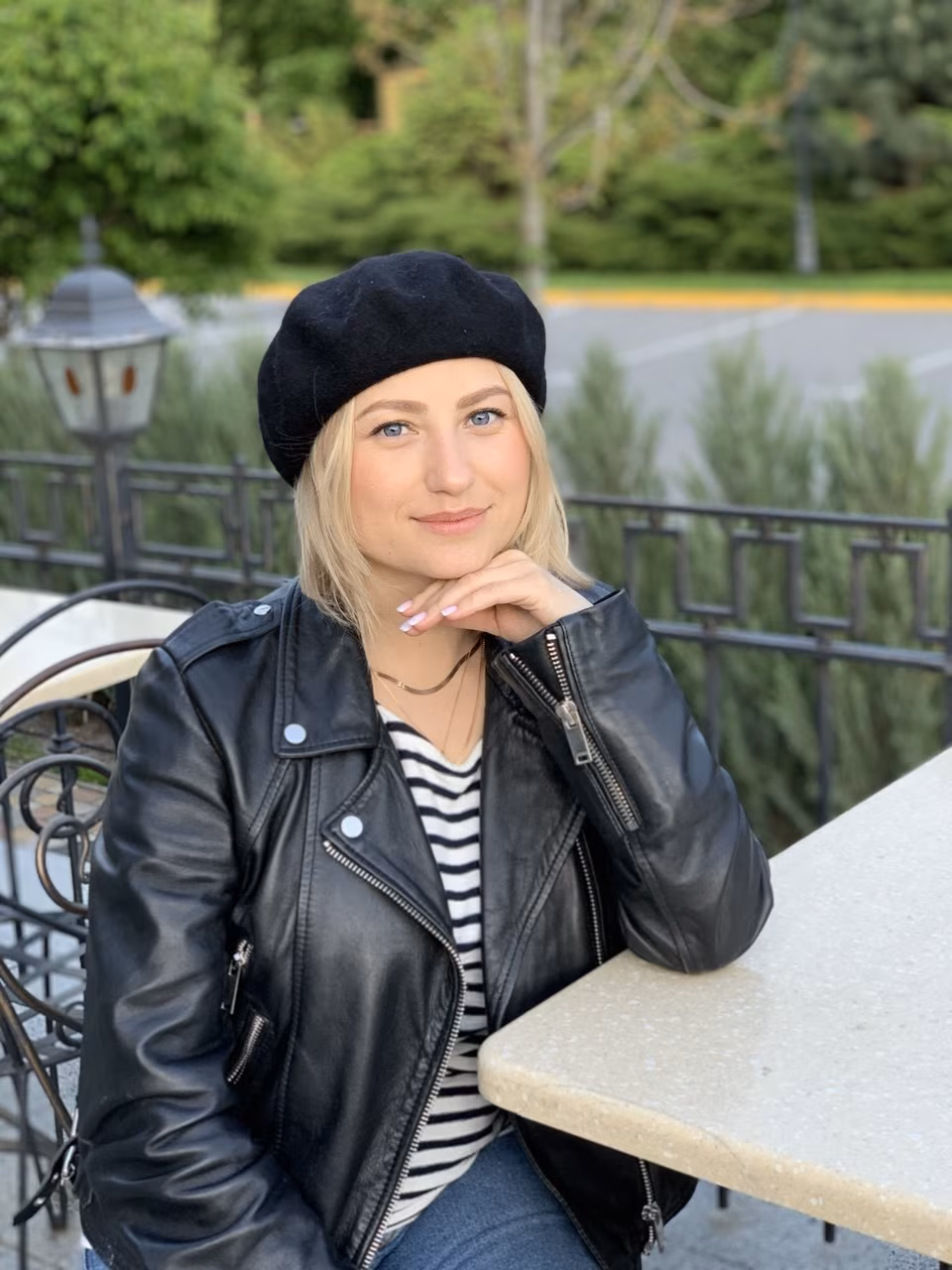 Lina 40 Kyiv   Ukraine Pretty girl ready to open her heart