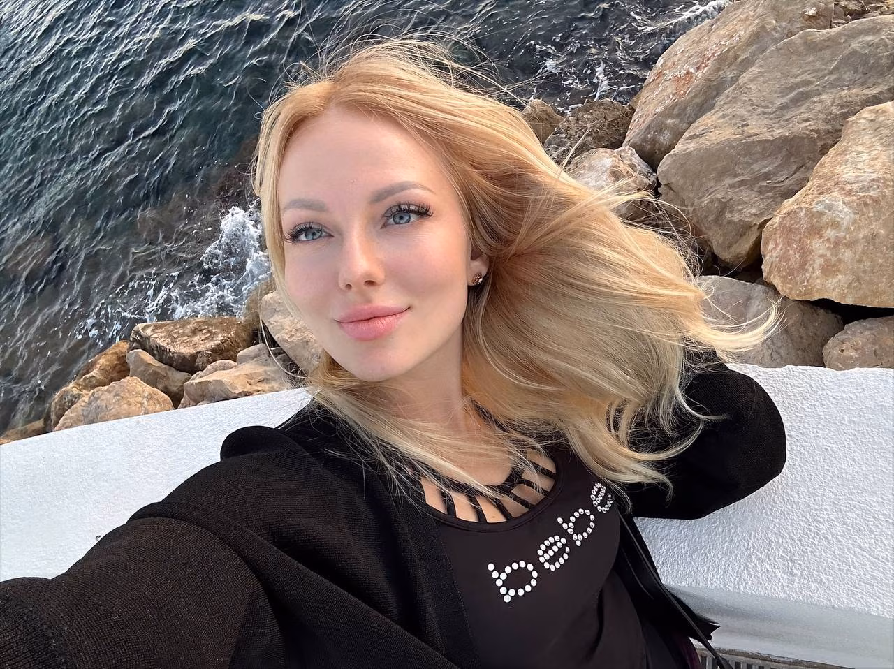 Yulia 40 Cannes France Pretty lady ready to become someone s wife