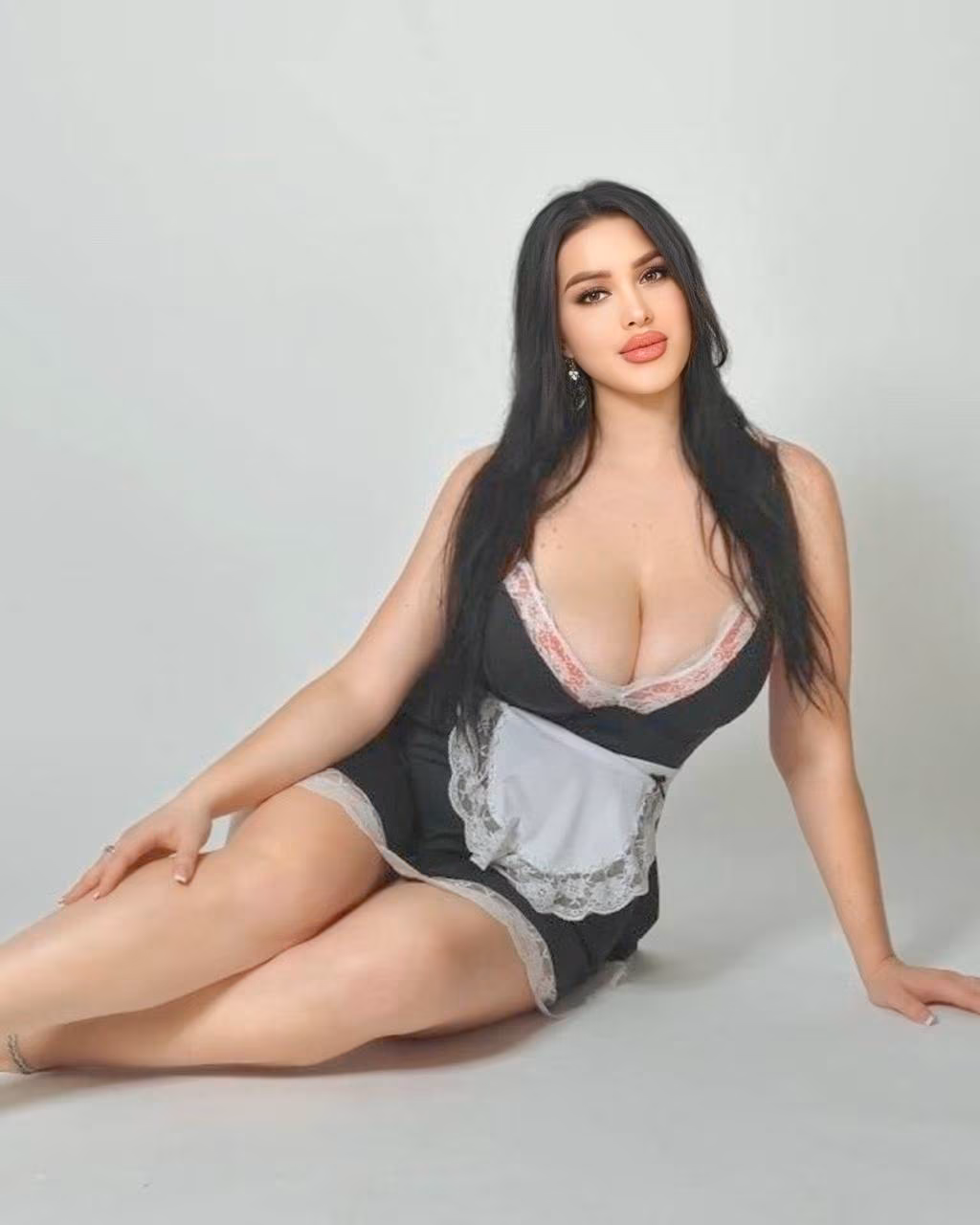 Yana 25 Berlin Germany Pretty lady ready to give her heart completely