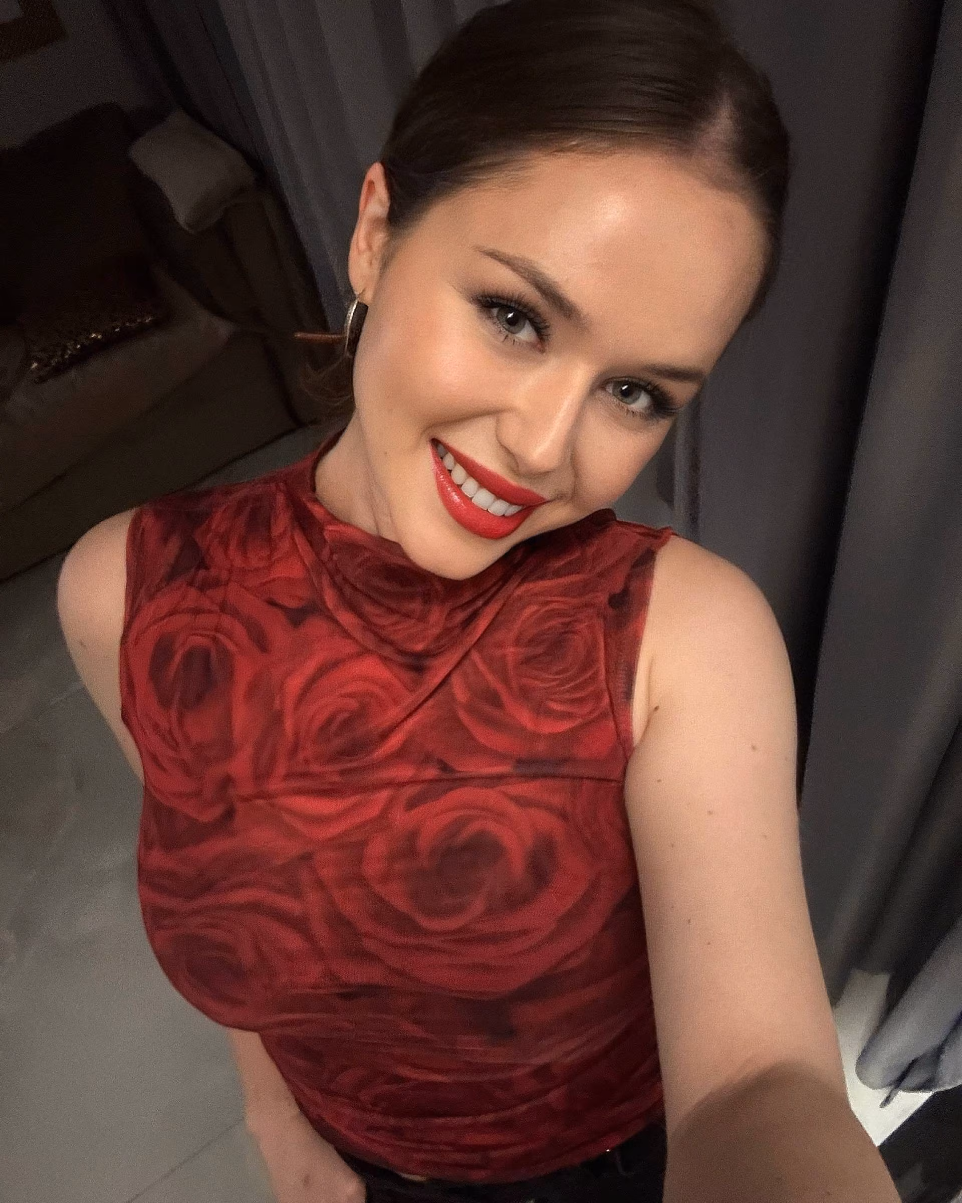 Yeva 22 Izyum Ukraine Pretty woman wanting to build a family together