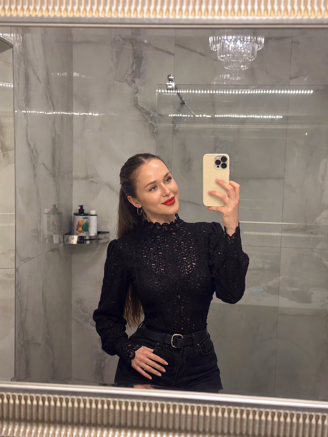 Yeva 22 Izyum Ukraine Pretty woman wanting to build a family together