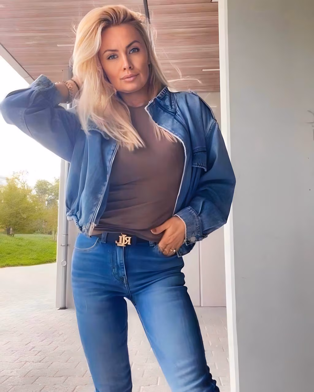 Iryna 42 Kryvyi Rih Ukraine Stunning woman ready to become a loving wife