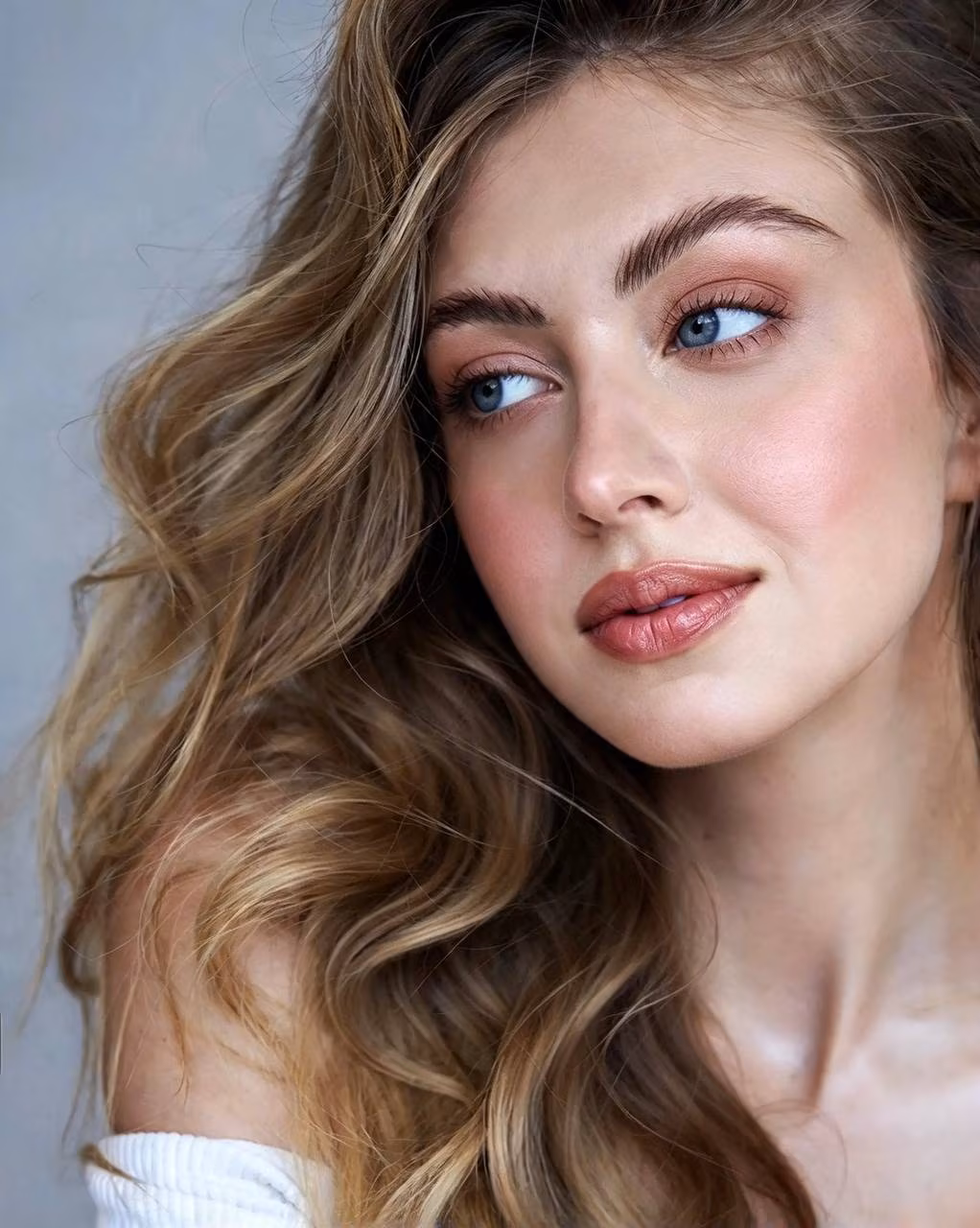 Julia 30 Dnepr Ukraine Attractive lady wanting to share her life journey