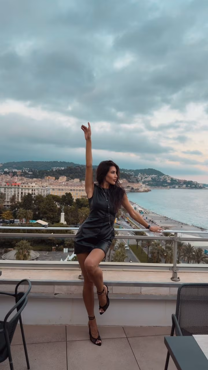 Violeta 28 Berlin Germany Attractive woman seeking a loyal companion