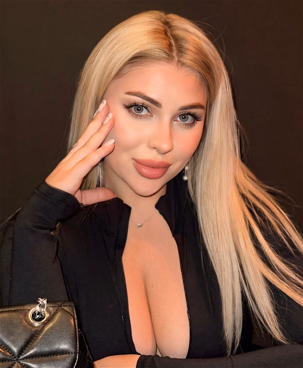 Liliya 24 Kyiv Ukraine Attractive woman seeking a loyal companion