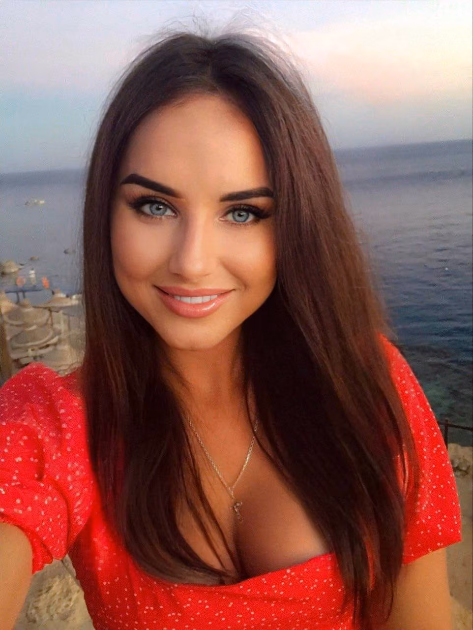 Oksana 31 Frankfurt am Main Germany Attractive woman seeking a man with strong values