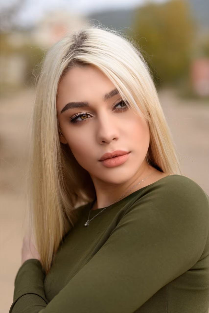 Olga 25 Kazan' Russia Beautiful woman searching for her destiny