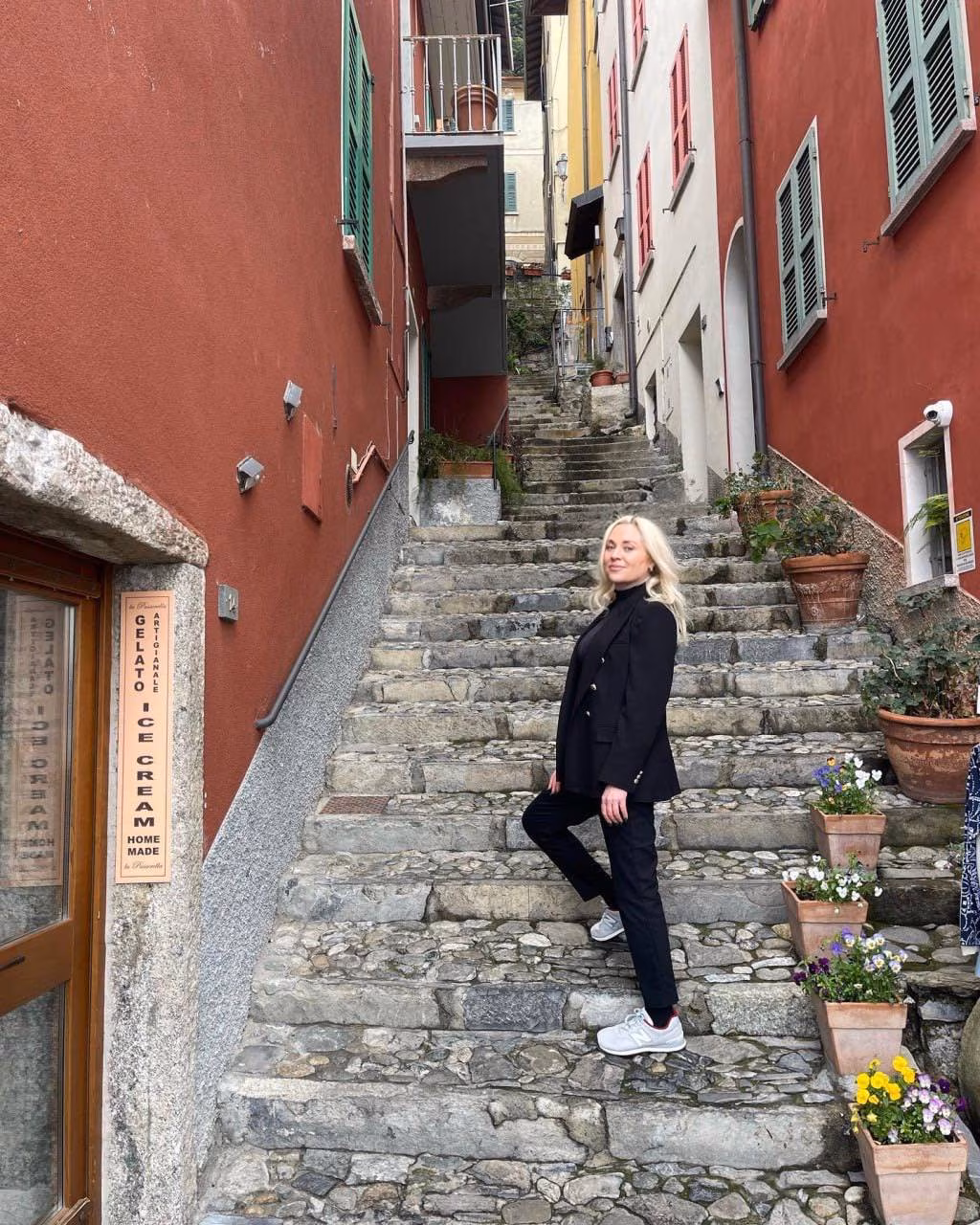 Victoria 51 Berlin Germany Beautiful woman wanting to share her dreams