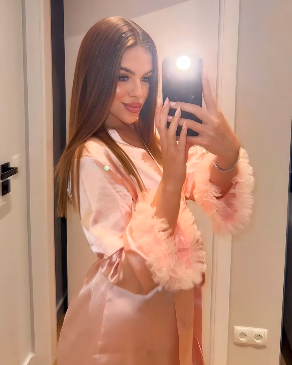 Yana 21 Novovolynsk Ukraine Charming girl ready to embrace a new journey