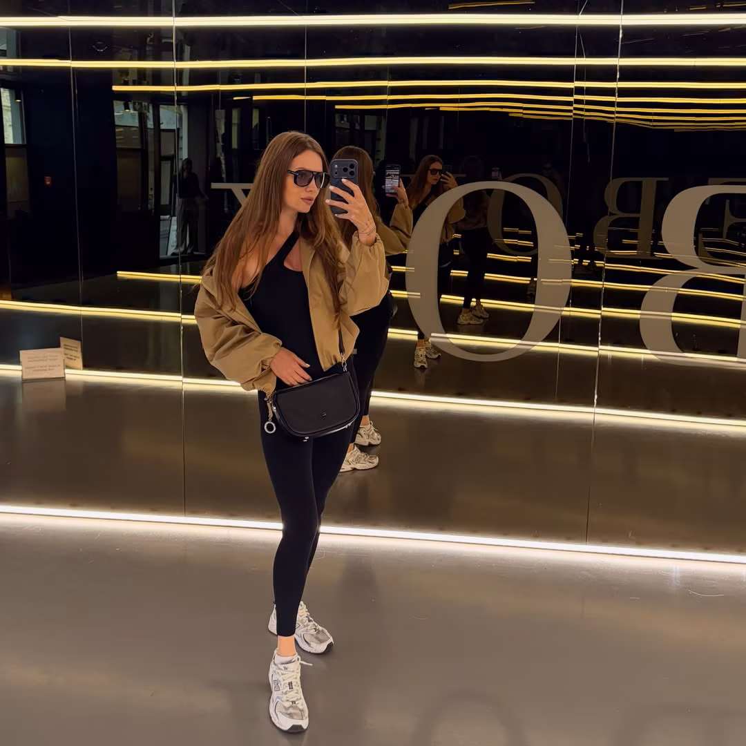 Iryna 39 Nikolaev Ukraine Elegant lady seeking a partner who supports her