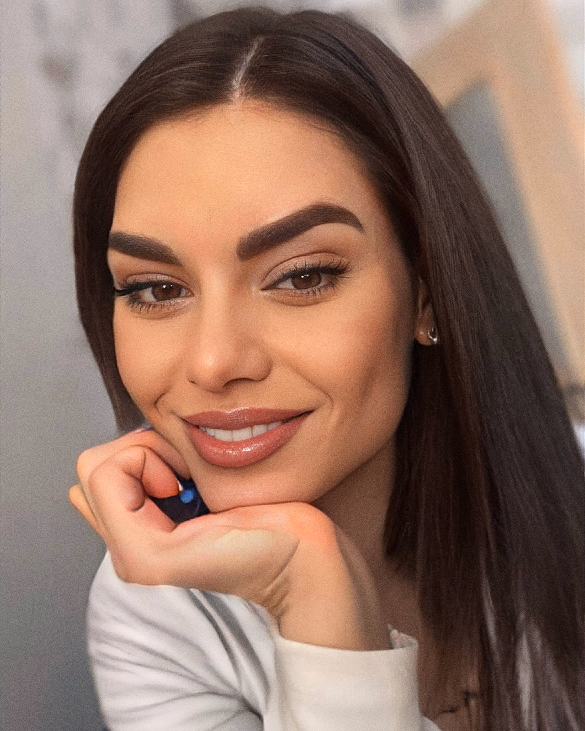 Oksana 33 Gdańsk Poland Elegant lady seeking a partner who supports her