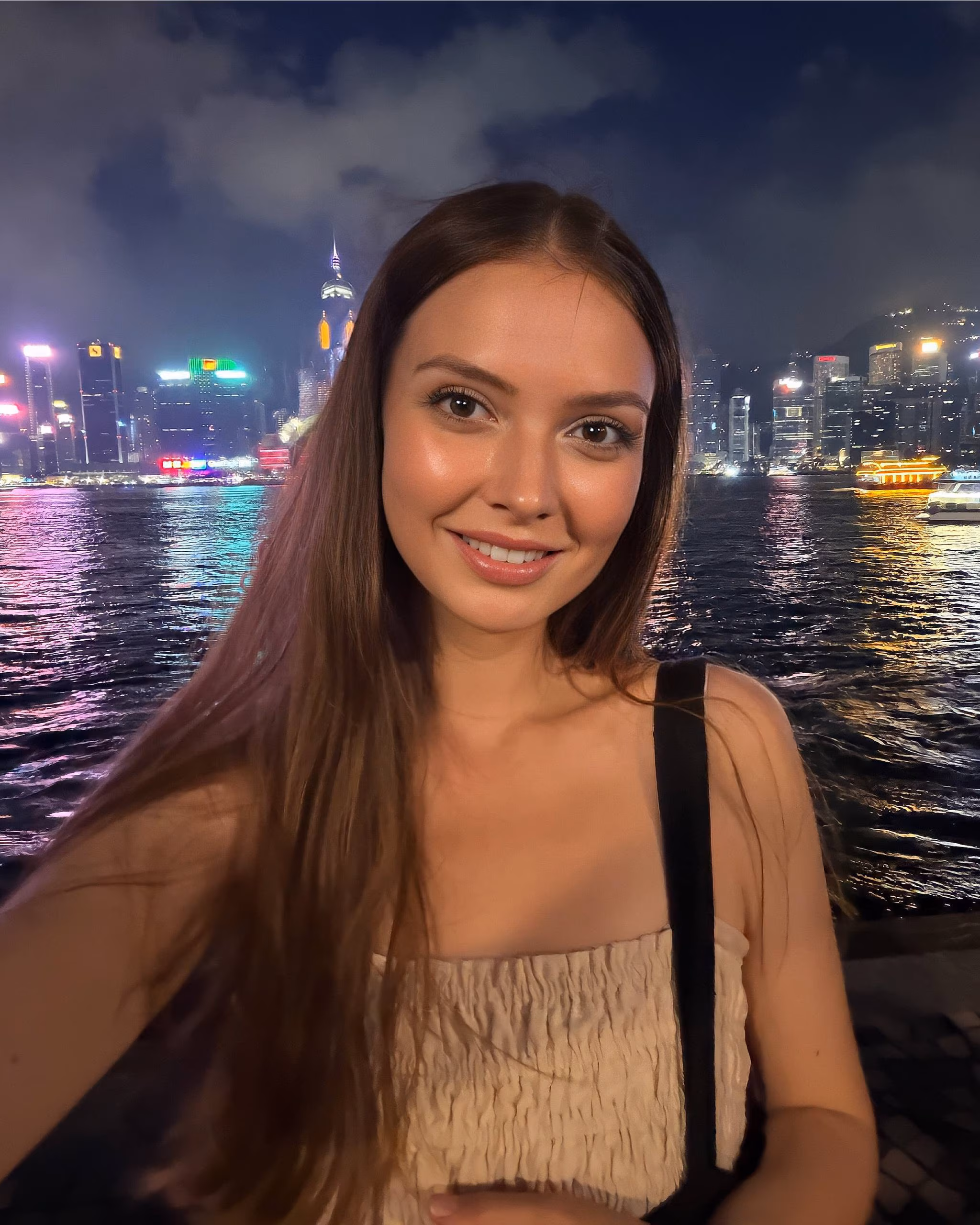 Alina 28 Bangkok Thailand Gorgeous girl looking for a man with a kind heart
