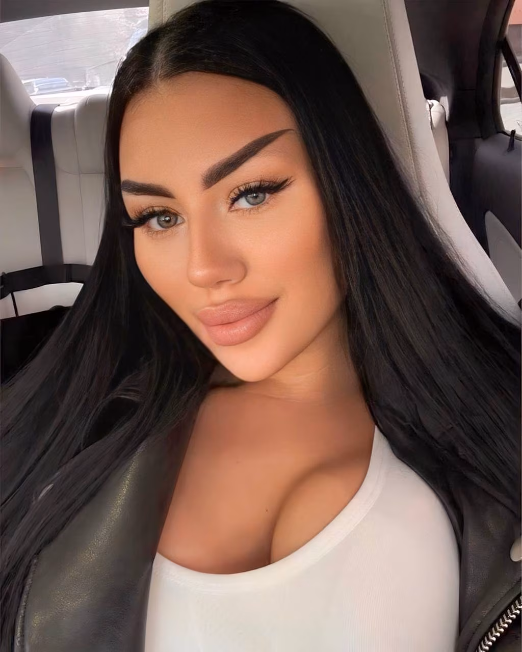 Anastasiia 24 Kiev Ukraine Graceful lady looking for a stable relationship