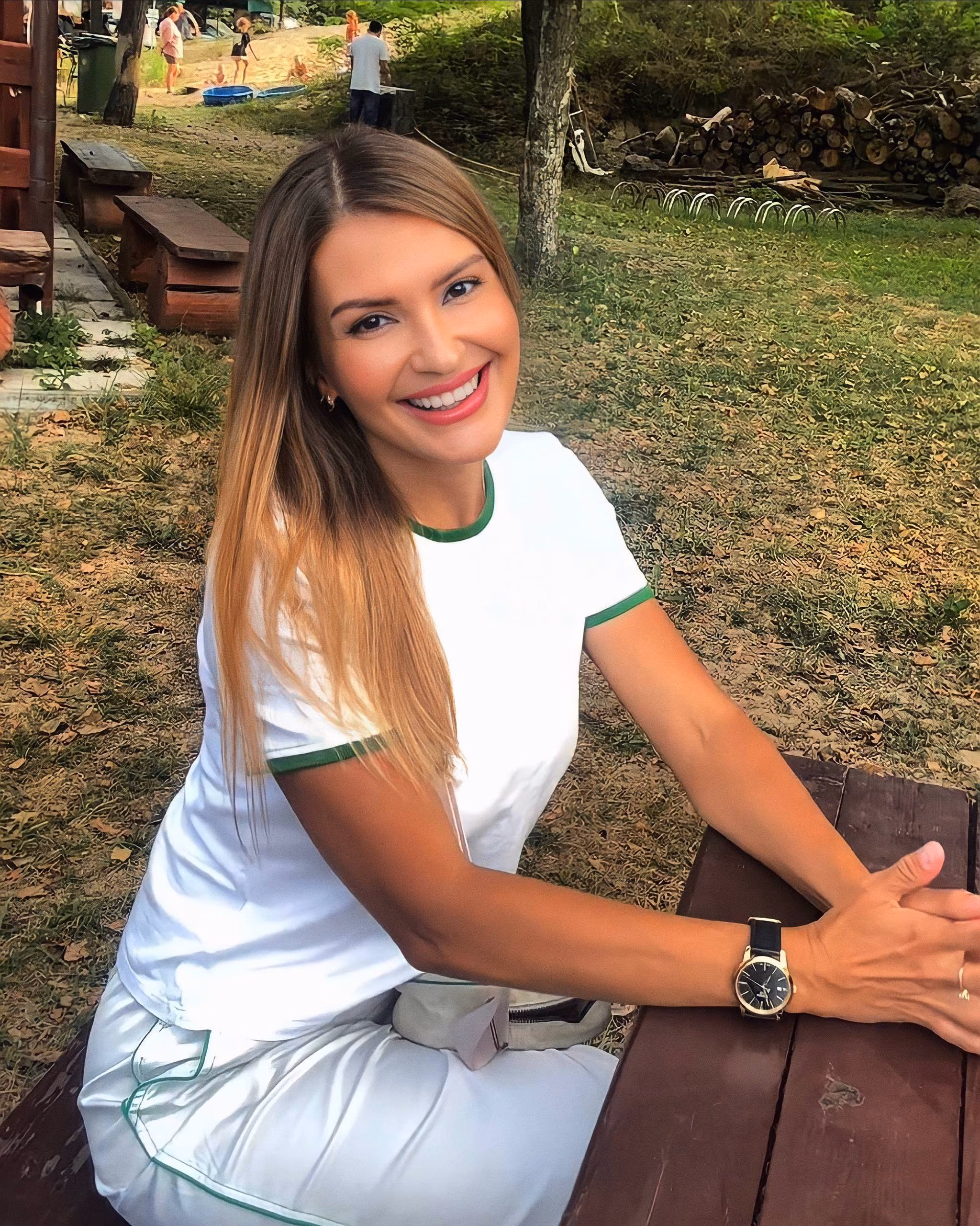 Tetiana 42 Chorzów Poland I am a charming girl ready to start a family