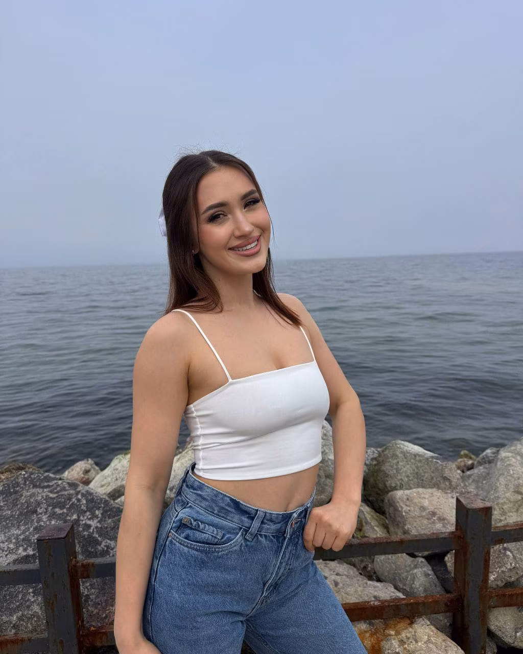 Viktoriia 21 Kropyvnytskyi  Ukraine I am a charming girl seeking an honest relationship