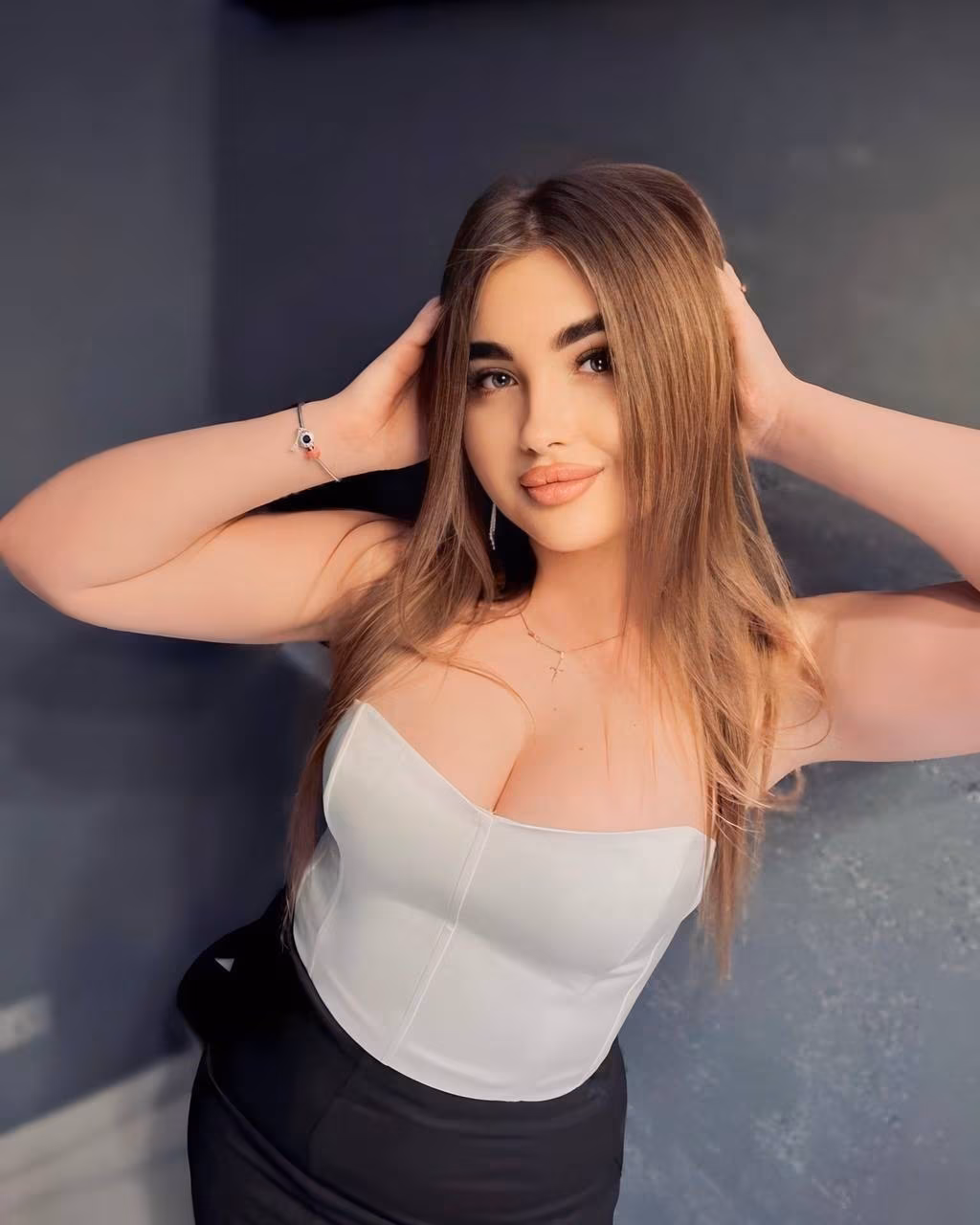 Oksana 25 Rivne Ukraine I am a gorgeous woman wanting to settle down