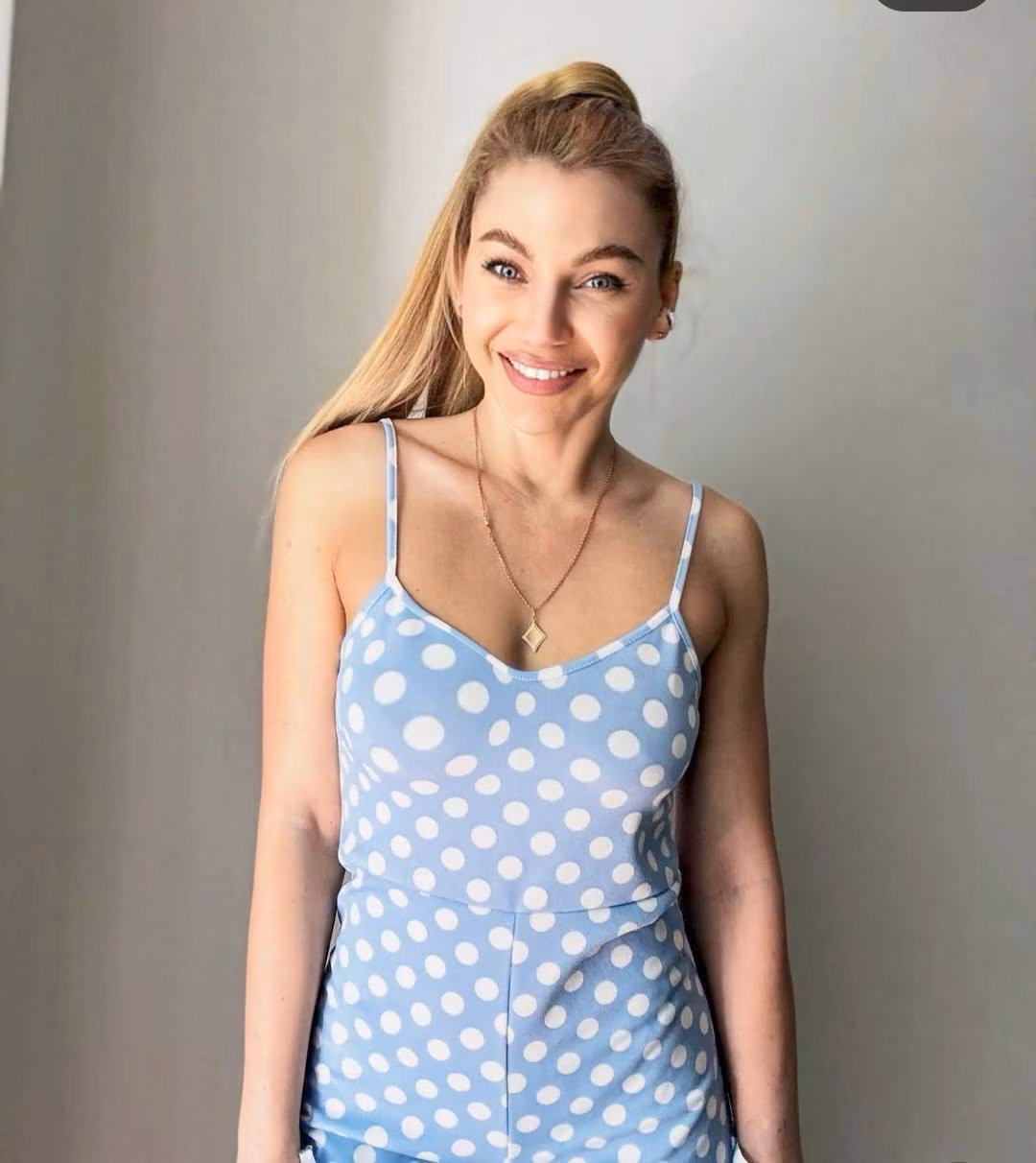Alena 36 Kharkiv Ukraine I am a graceful girl ready to share my life