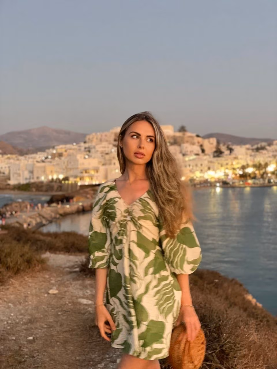Anna 30 Odessa Ukraine I am an attractive lady seeking a partner