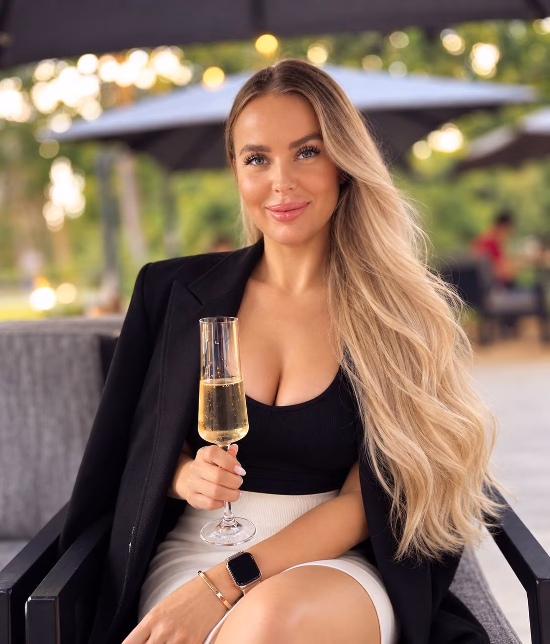 Alena 45 Kyiv Ukraine Lovely girl wanting to share her life with someone