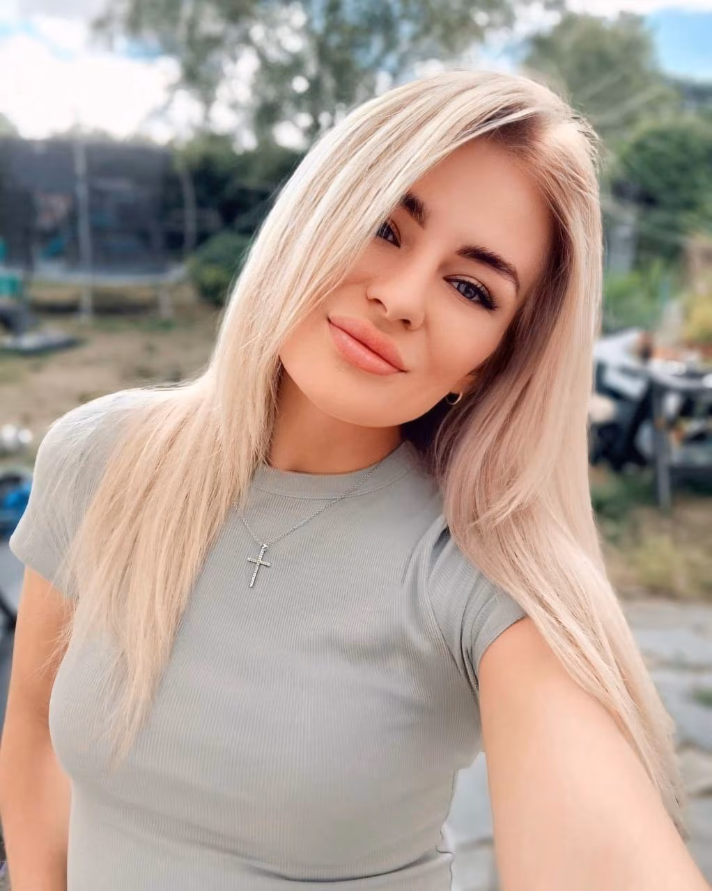 Marina 32 Dnepr Ukraine Lovely woman ready to be a dedicated partner