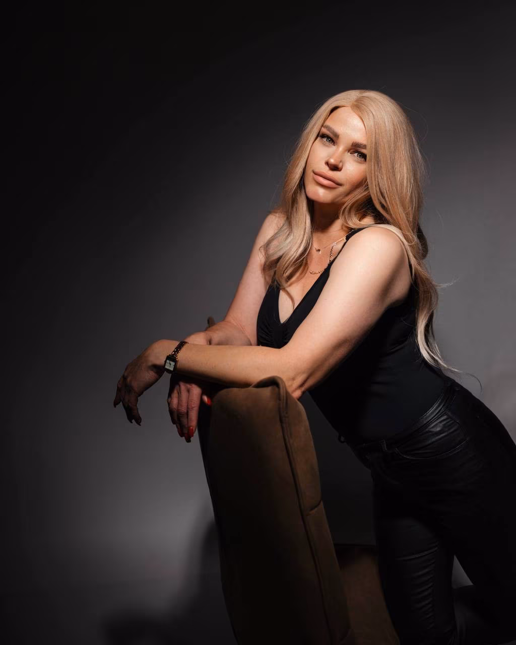 Lyubov 40 Pavlohrad  Ukraine Nice-looking girl looking for true connection