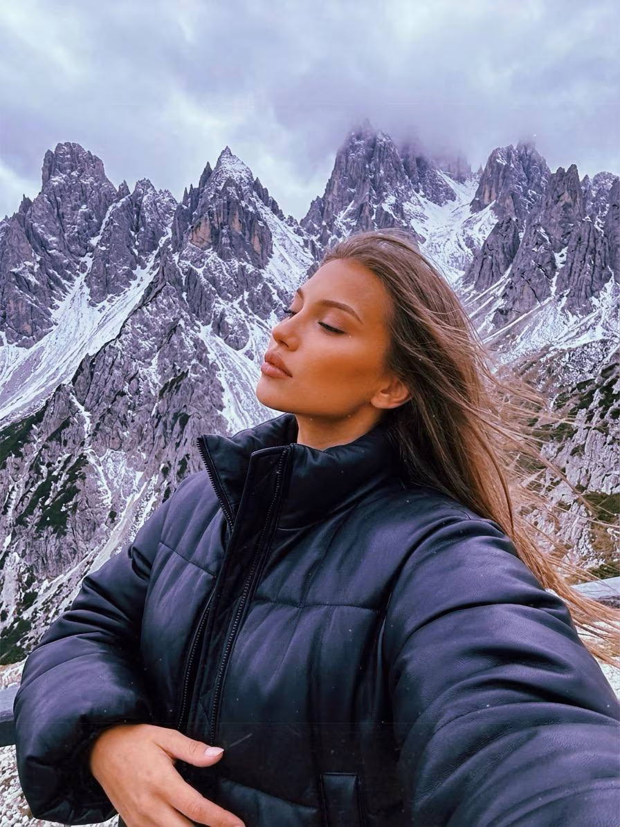 Vladyslava 20 Kiev Ukraine Nice-looking girl ready to find her happy ending