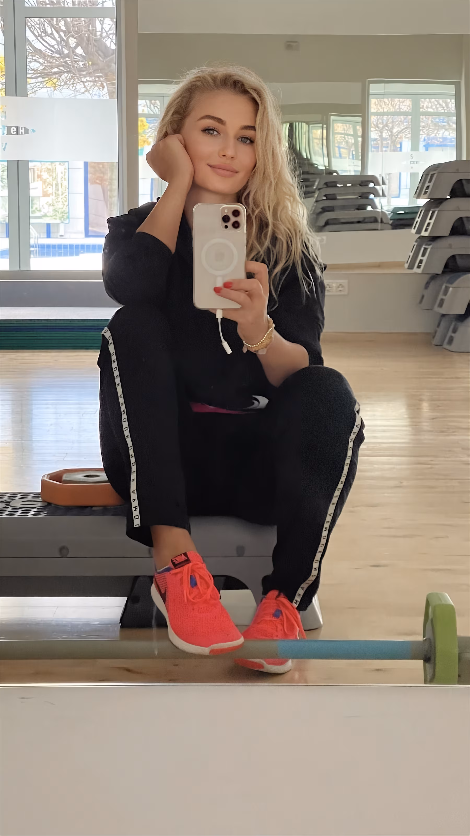 Ketino 46 Skien Norway Pretty lady looking for a man who respects her