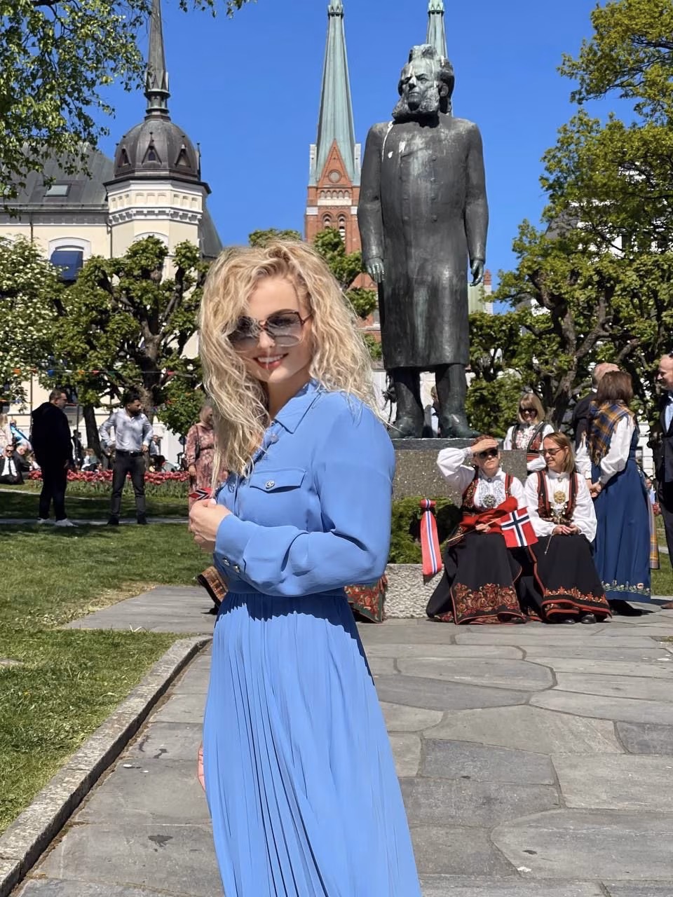 Ketino 46 Skien Norway Pretty lady looking for a man who respects her