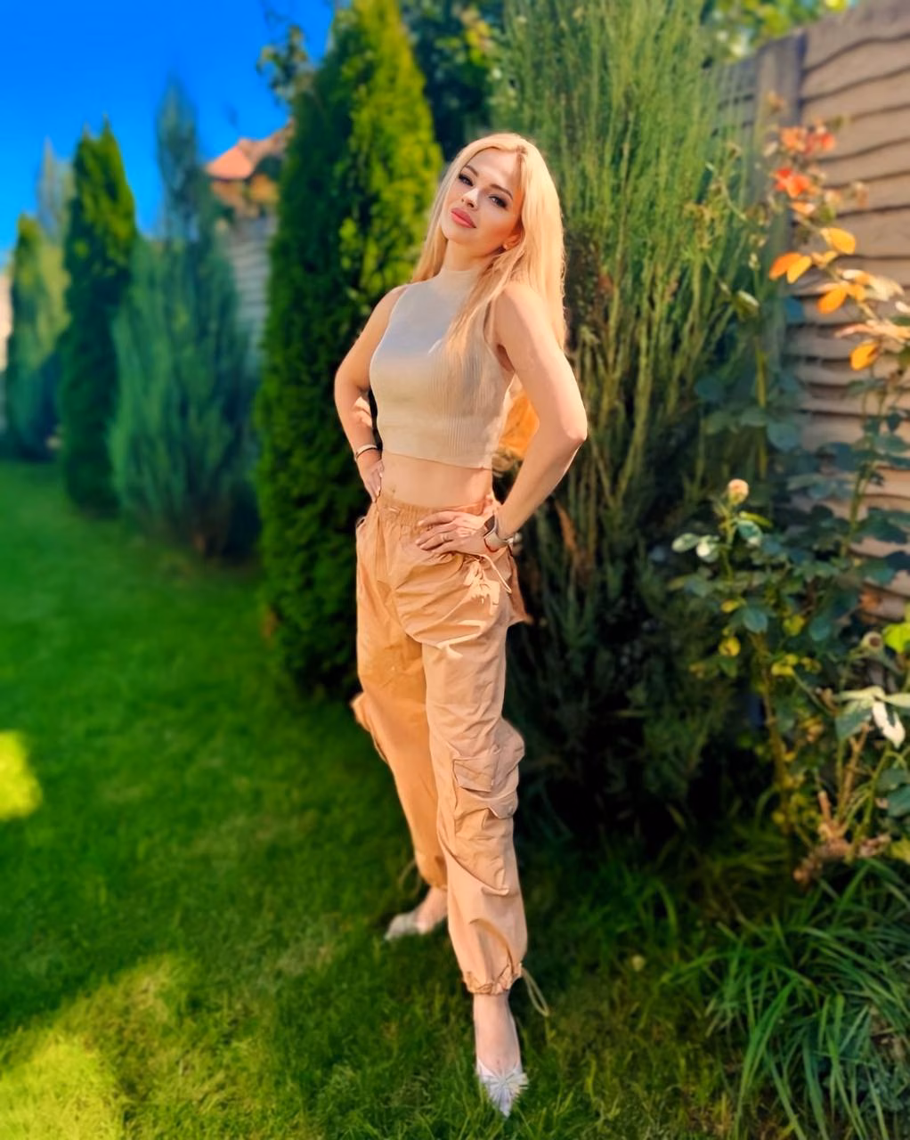 Bogdana 48 Kiev-Bucha Ukraine Pretty lady wanting to be the one he chooses