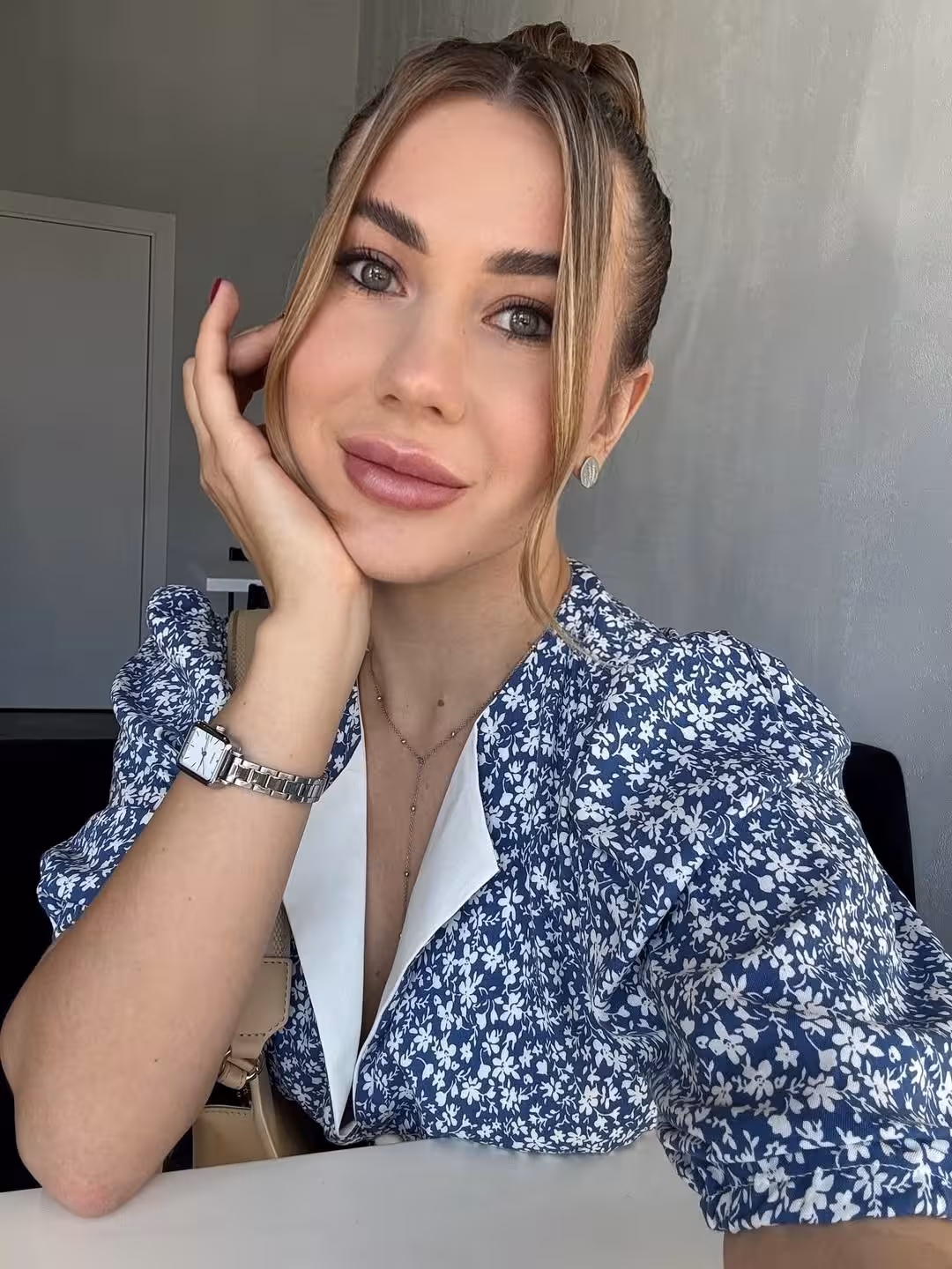 Inna dating ukrainian female