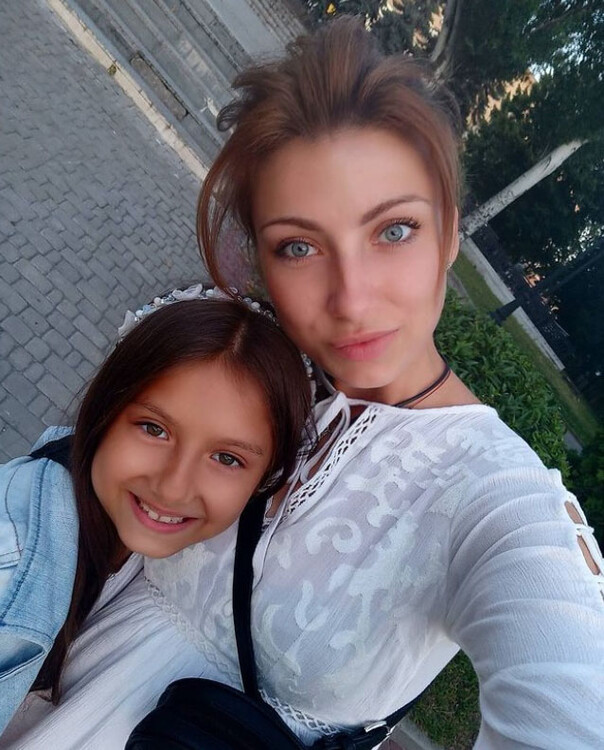 Mariya russian girls in singapore